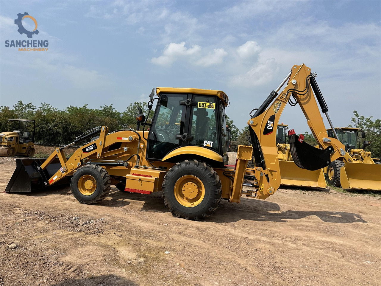 CAT 420F2 - جرافة حفار: صورة 2 CAT 420F2 - جرافة حفار: صورة 2