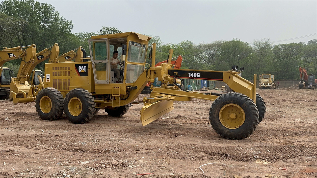 CATERPILLAR 140G - ممهدة: صورة 3 CATERPILLAR 140G - ممهدة: صورة 3