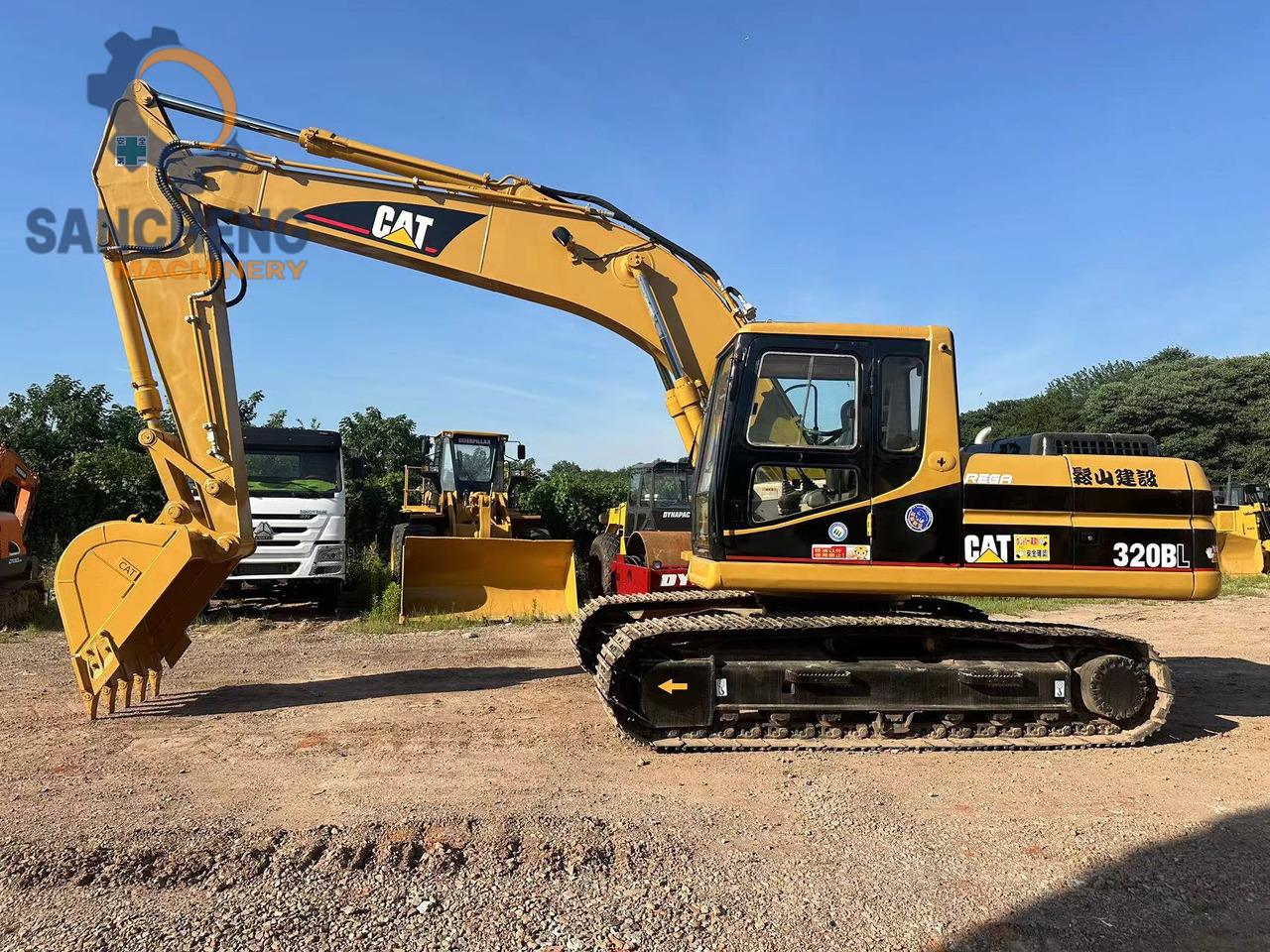 CATERPILLAR 320B excavator - حفار زحاف: صورة 1 CATERPILLAR 320B excavator - حفار زحاف: صورة 1
