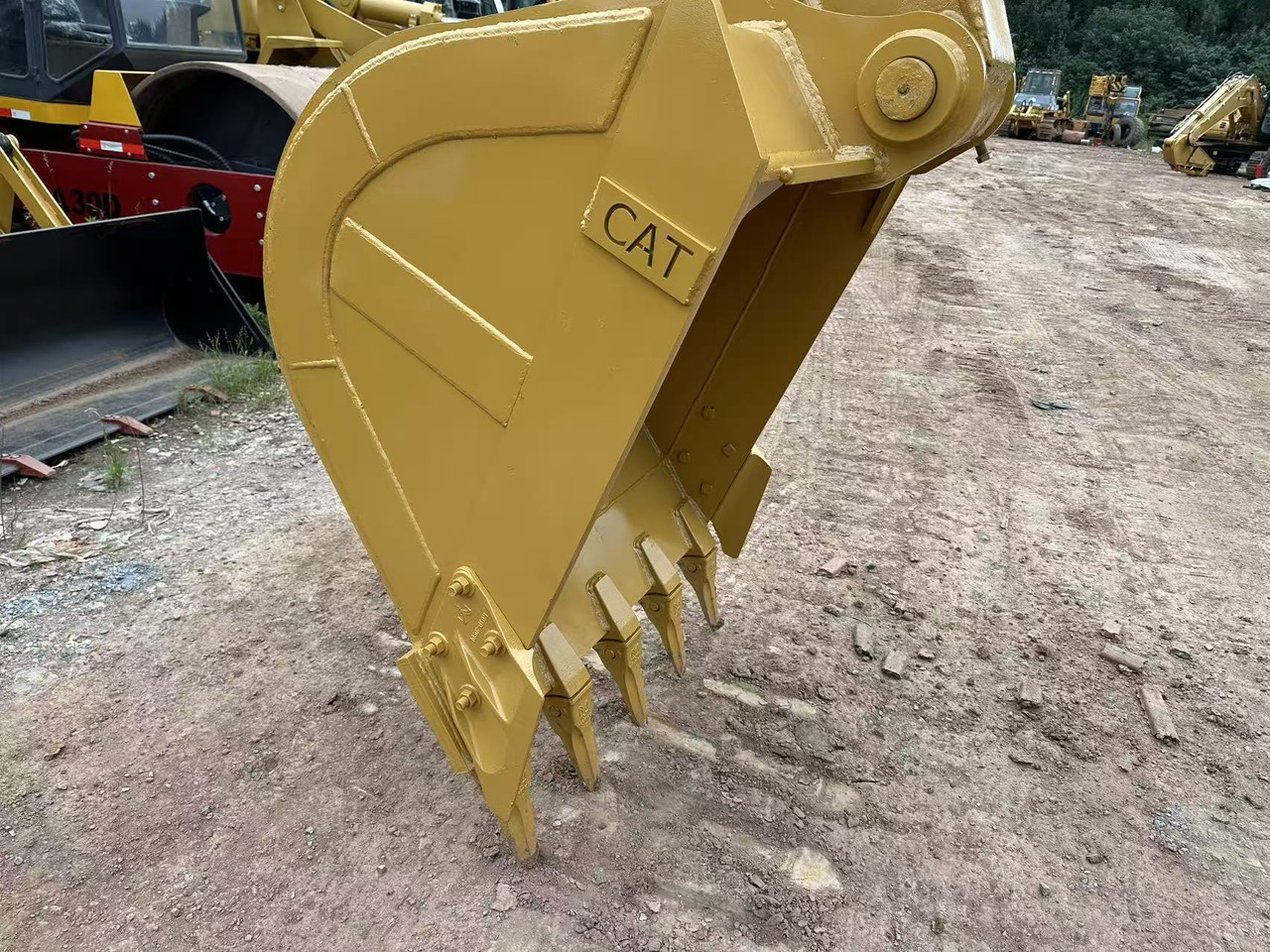 CATERPILLAR 320BL - حفار زحاف: صورة 4 CATERPILLAR 320BL - حفار زحاف: صورة 4