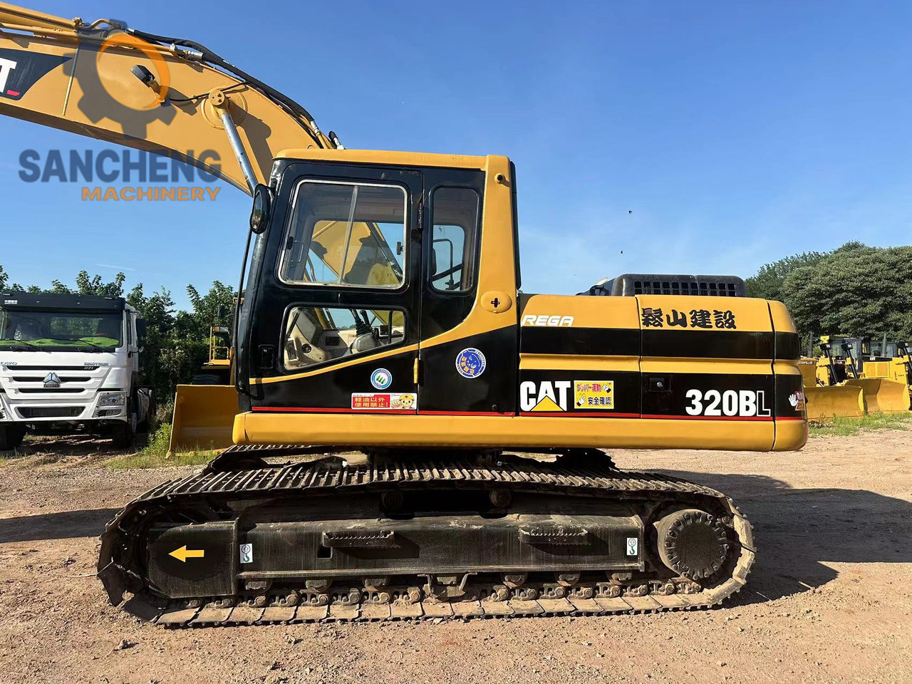 CATERPILLAR 320BL - حفار زحاف: صورة 4 CATERPILLAR 320BL - حفار زحاف: صورة 4