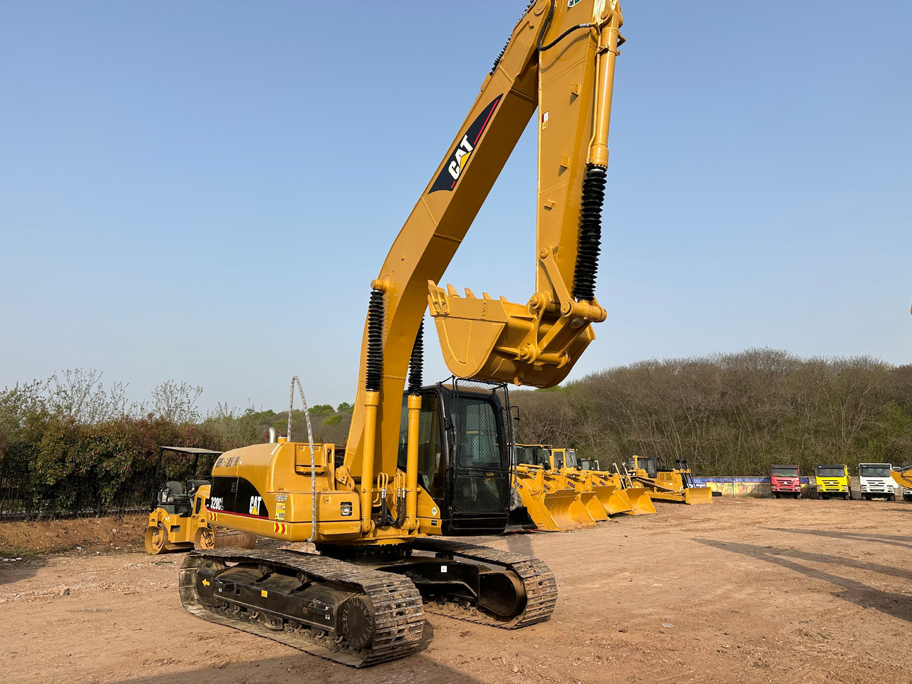 CATERPILLAR 320CL crawler excavator - حفار زحاف: صورة 3 CATERPILLAR 320CL crawler excavator - حفار زحاف: صورة 3
