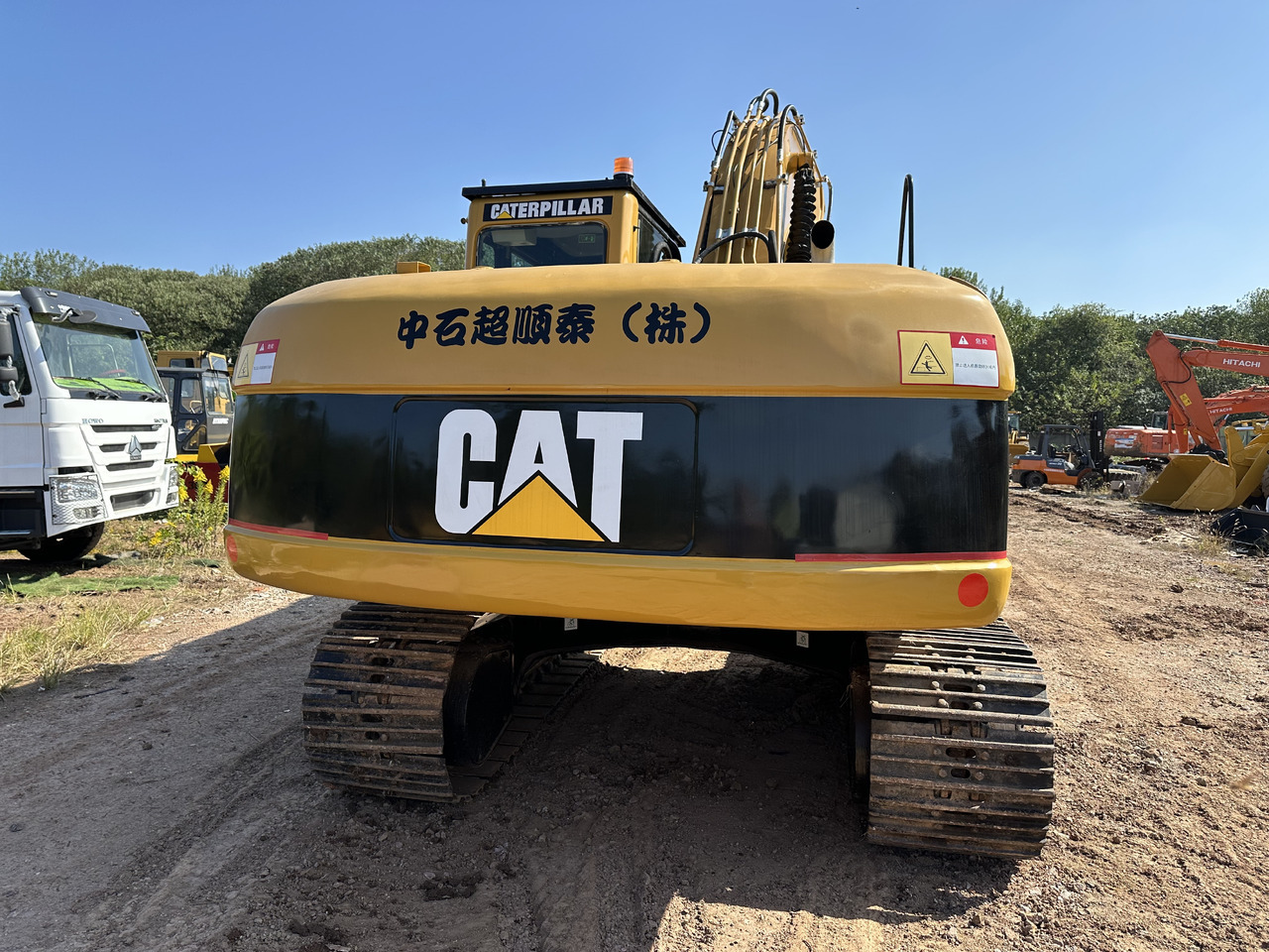 CATERPILLAR 320CL - حفار زحاف: صورة 4 CATERPILLAR 320CL - حفار زحاف: صورة 4