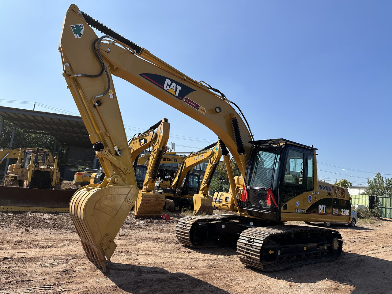 CATERPILLAR 320CL - حفار زحاف: صورة 1 CATERPILLAR 320CL - حفار زحاف: صورة 1