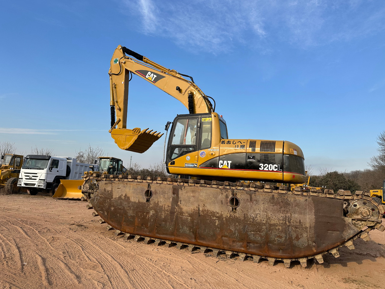 CATERPILLAR 320CL - حفارة أفقية: صورة 2 CATERPILLAR 320CL - حفارة أفقية: صورة 2