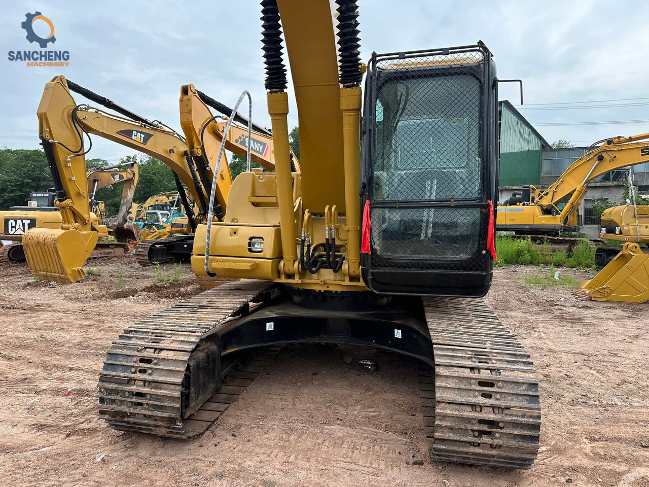 CATERPILLAR 320CL - حفار زحاف: صورة 5 CATERPILLAR 320CL - حفار زحاف: صورة 5