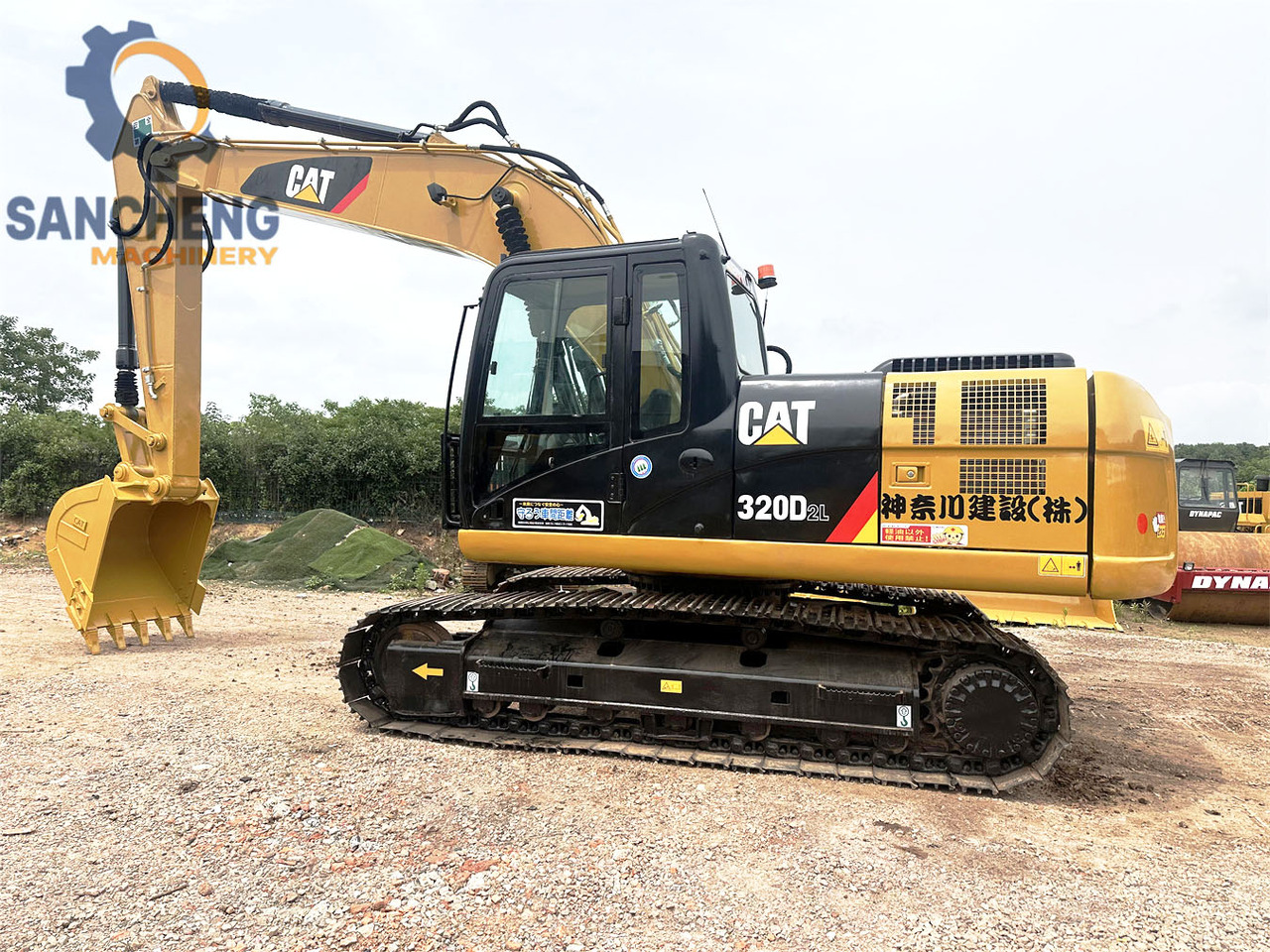 CATERPILLAR 320D2L - حفار زحاف: صورة 4 CATERPILLAR 320D2L - حفار زحاف: صورة 4