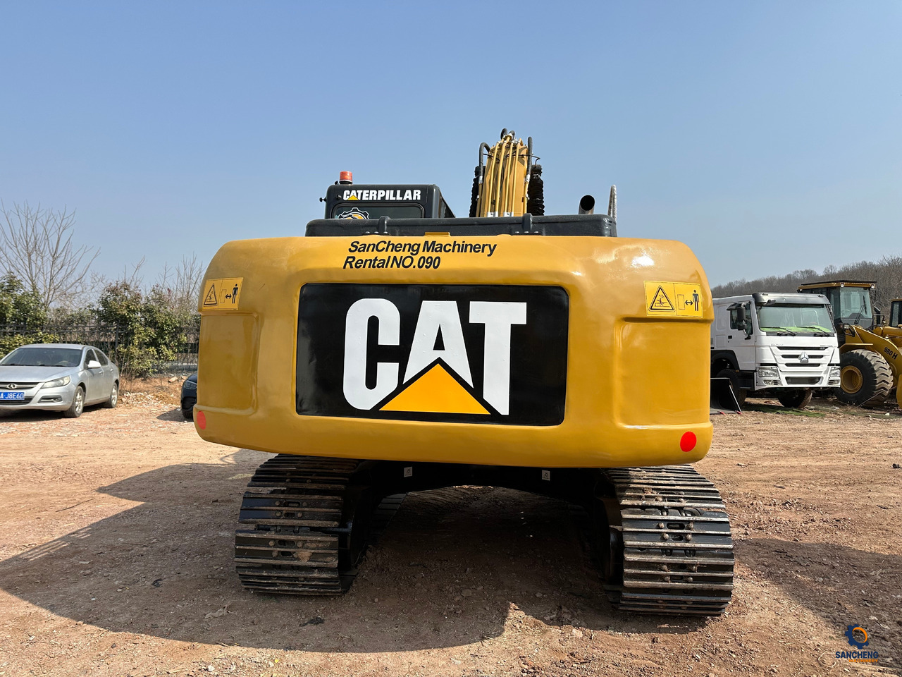 CATERPILLAR 320D2L - حفار زحاف: صورة 4 CATERPILLAR 320D2L - حفار زحاف: صورة 4