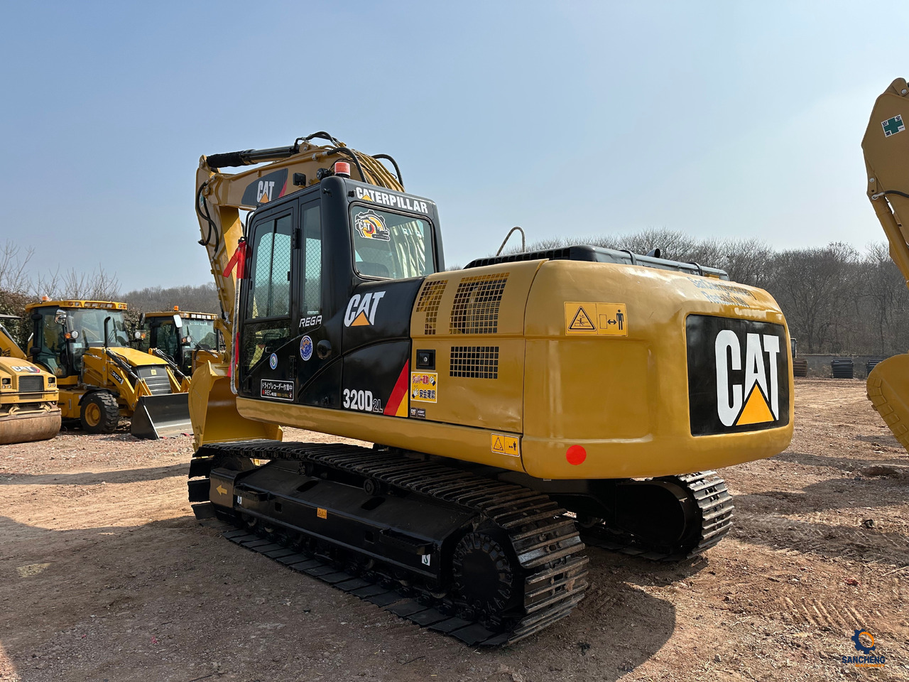 CATERPILLAR 320D2L - حفار زحاف: صورة 4 CATERPILLAR 320D2L - حفار زحاف: صورة 4