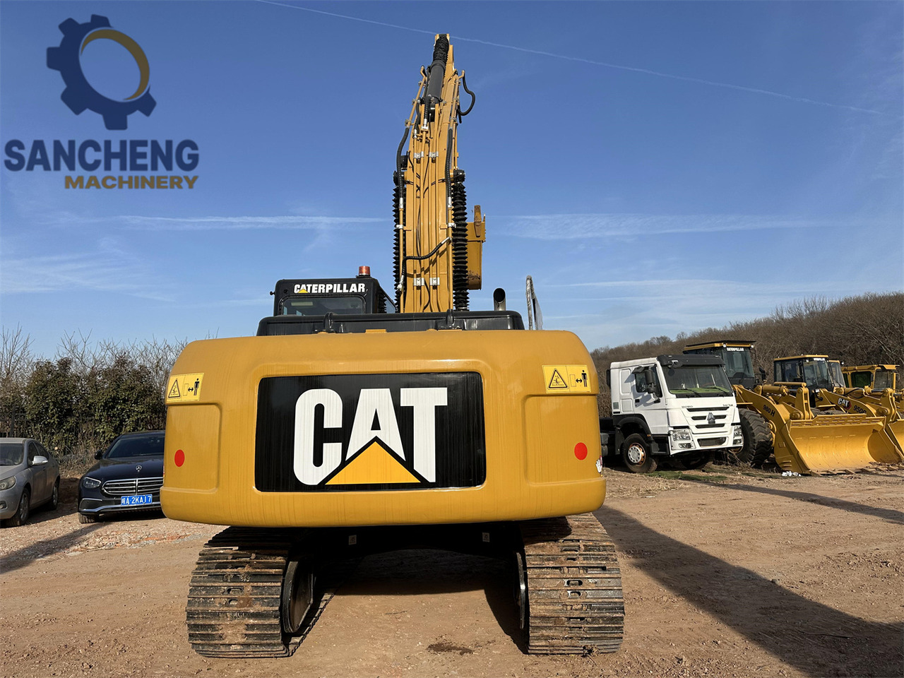 CATERPILLAR 320DL - حفار زحاف: صورة 5 CATERPILLAR 320DL - حفار زحاف: صورة 5