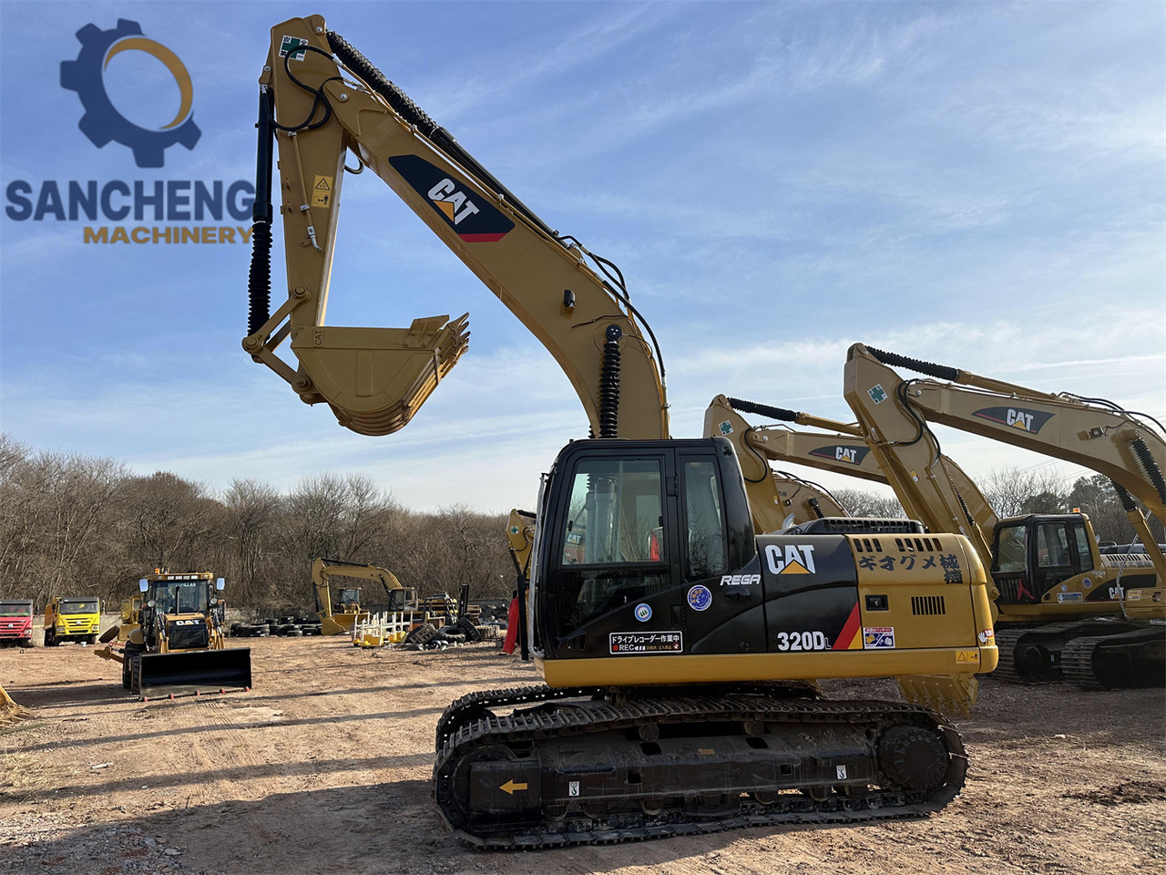 CATERPILLAR 320DL - حفار زحاف: صورة 3 CATERPILLAR 320DL - حفار زحاف: صورة 3