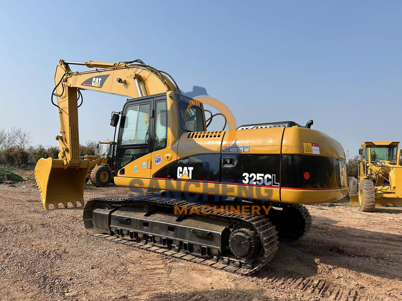 CATERPILLAR 325CL - حفار زحاف: صورة 4 CATERPILLAR 325CL - حفار زحاف: صورة 4