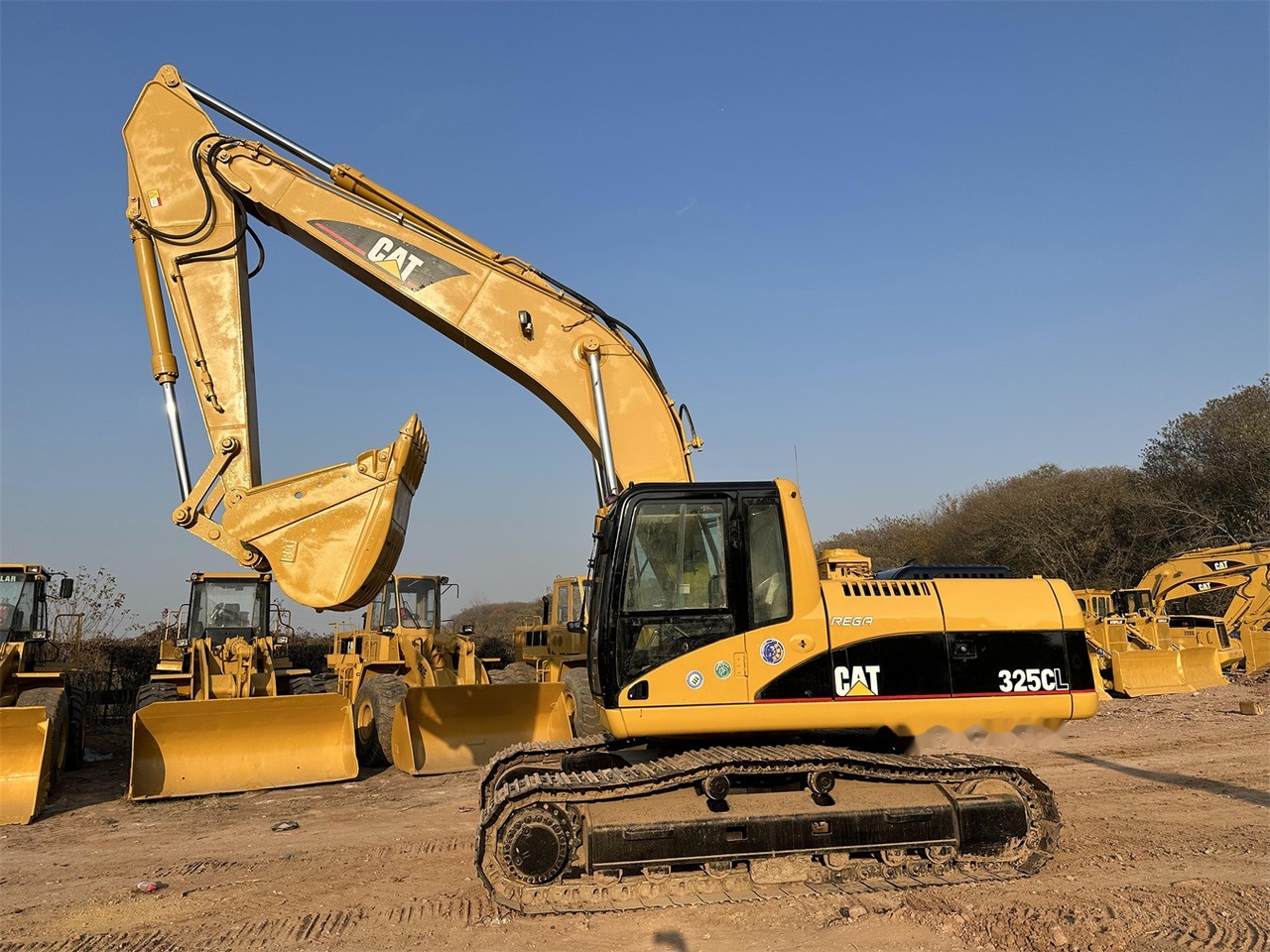 CATERPILLAR 325CL - حفار زحاف: صورة 3 CATERPILLAR 325CL - حفار زحاف: صورة 3