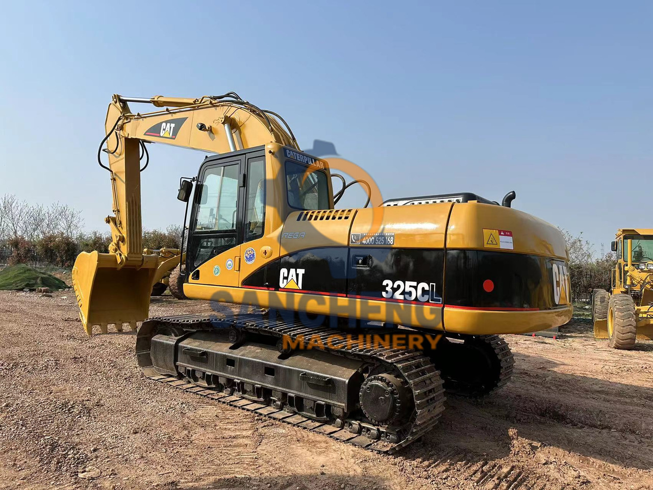 CATERPILLAR 325CL - حفار زحاف: صورة 2 CATERPILLAR 325CL - حفار زحاف: صورة 2