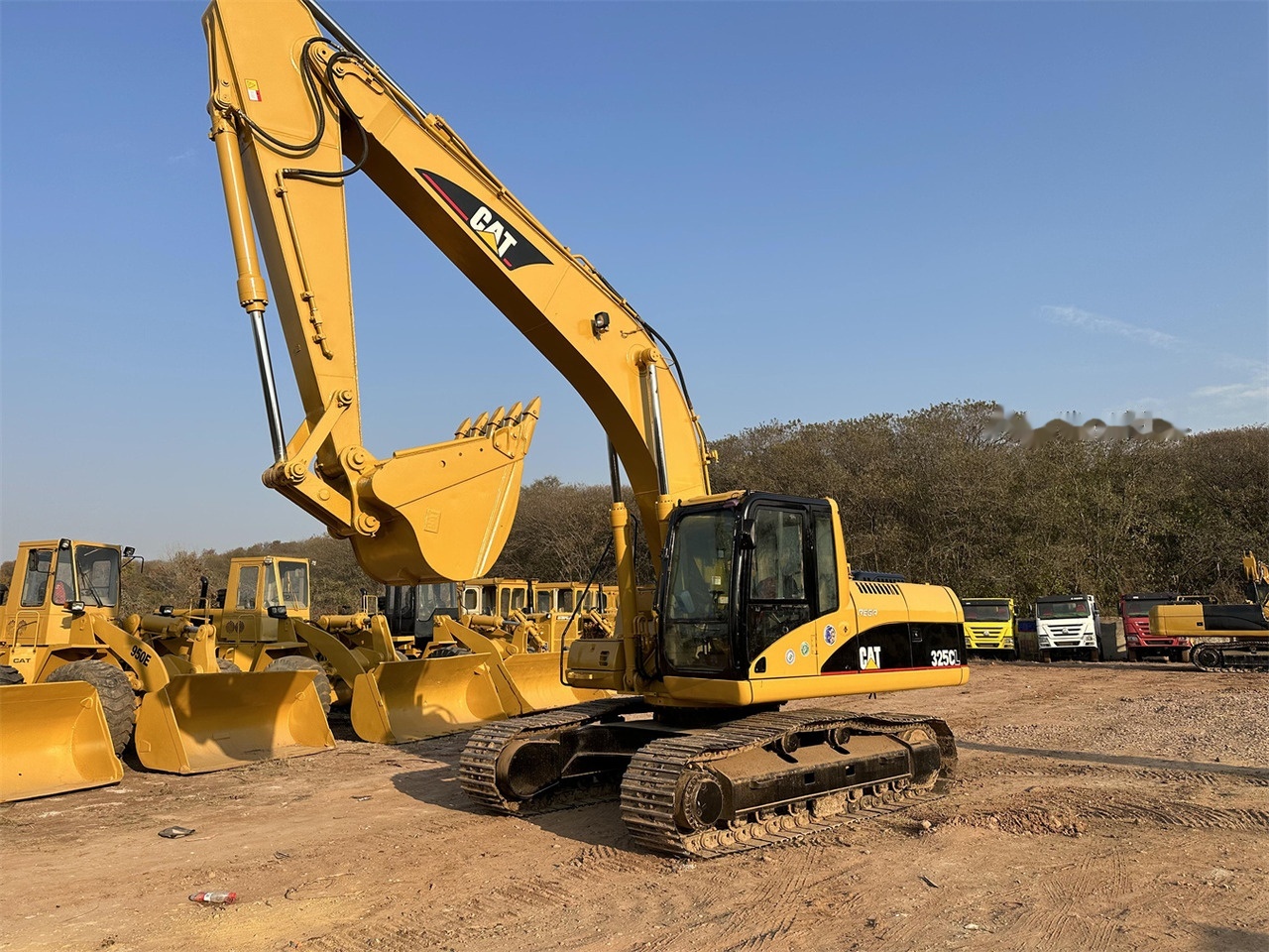 حفار زحاف CATERPILLAR 325CL: صورة 7