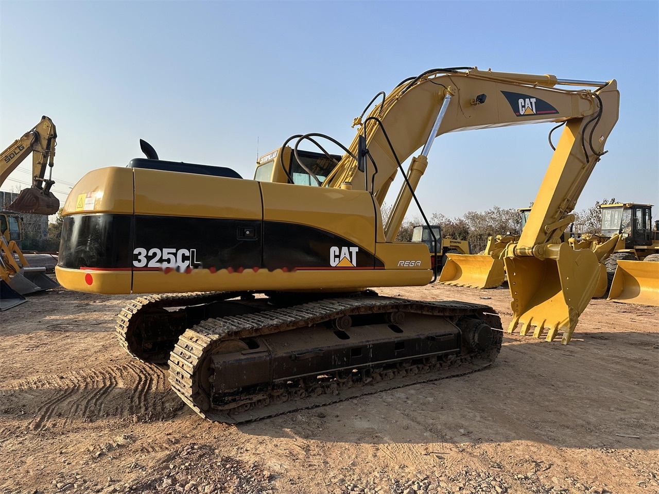 CATERPILLAR 325CL - حفار زحاف: صورة 4 CATERPILLAR 325CL - حفار زحاف: صورة 4
