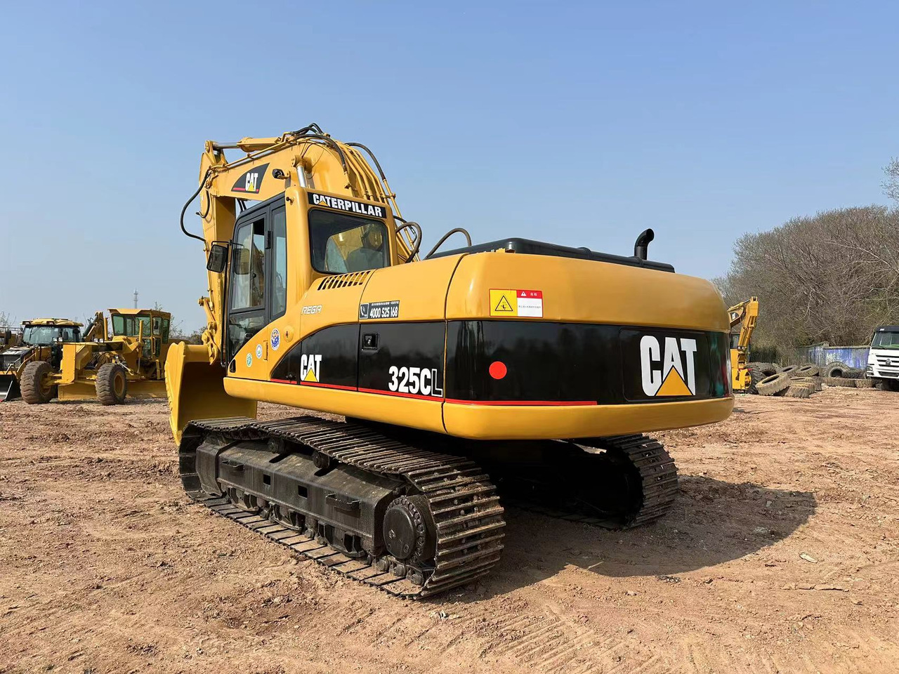 CATERPILLAR 325C - حفار زحاف: صورة 5 CATERPILLAR 325C - حفار زحاف: صورة 5
