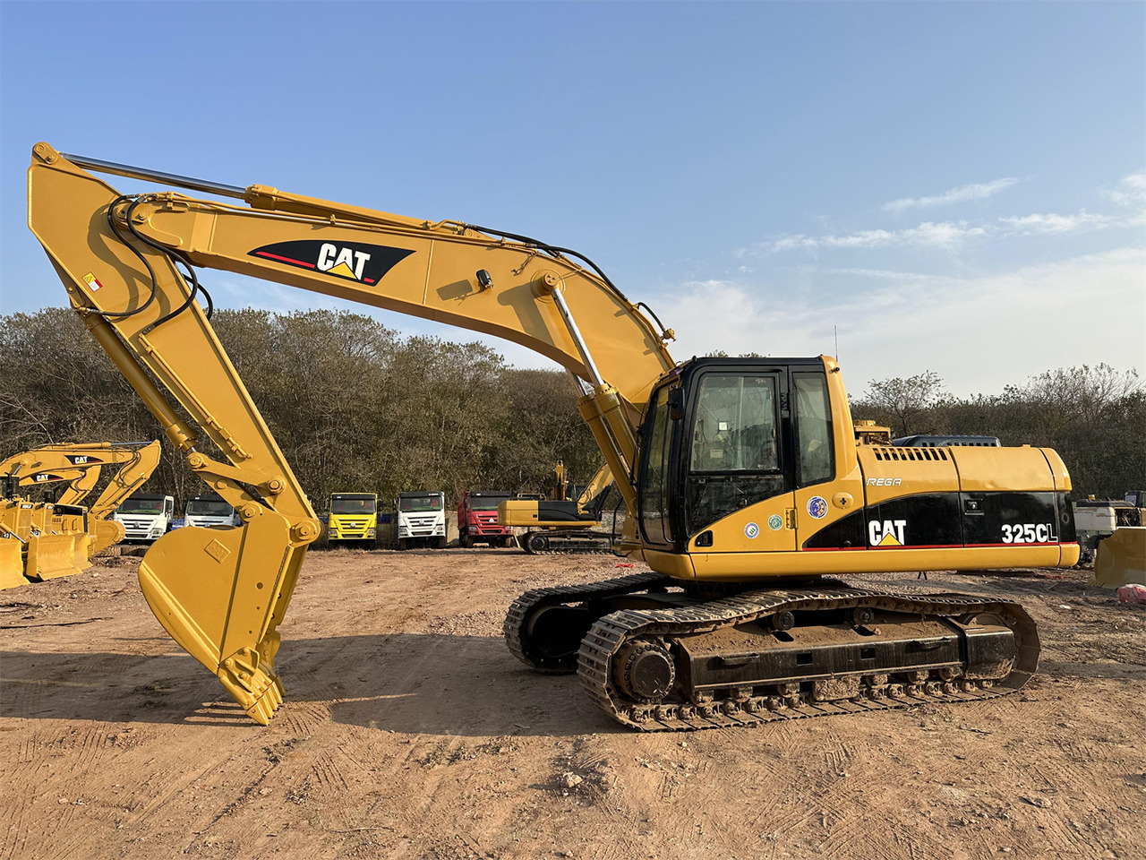 CATERPILLAR 325C - حفار زحاف: صورة 3 CATERPILLAR 325C - حفار زحاف: صورة 3