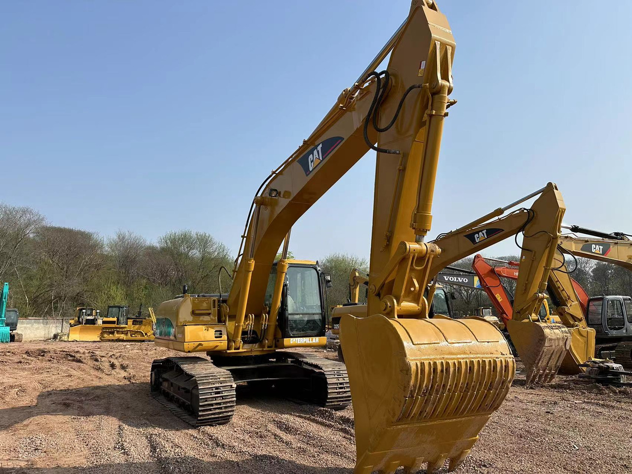 CATERPILLAR 325C - حفار زحاف: صورة 3 CATERPILLAR 325C - حفار زحاف: صورة 3