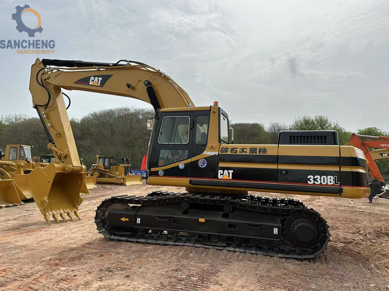 CATERPILLAR 330BL - حفار زحاف: صورة 5 CATERPILLAR 330BL - حفار زحاف: صورة 5