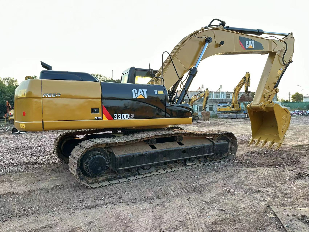 CATERPILLAR 330D2L excavator - حفار زحاف: صورة 5 CATERPILLAR 330D2L excavator - حفار زحاف: صورة 5