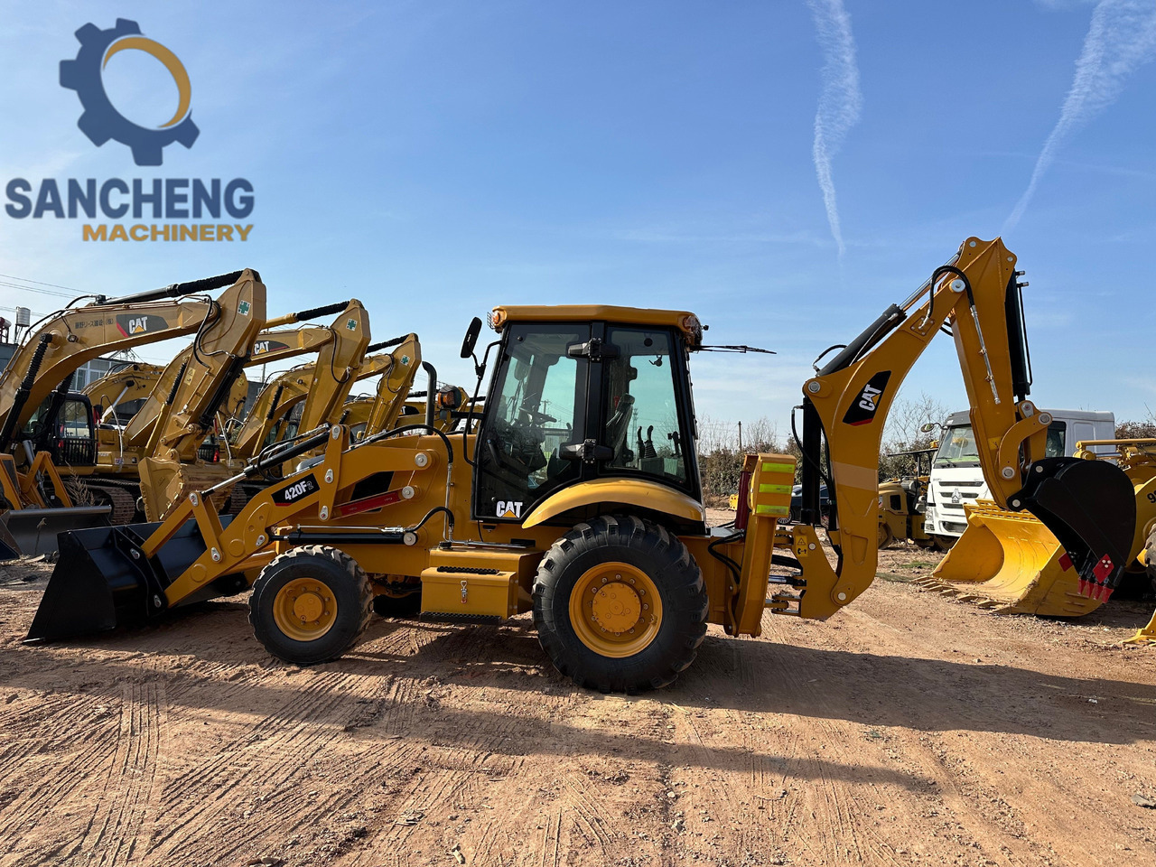 CATERPILLAR 420F2 - جرافة حفار: صورة 3 CATERPILLAR 420F2 - جرافة حفار: صورة 3