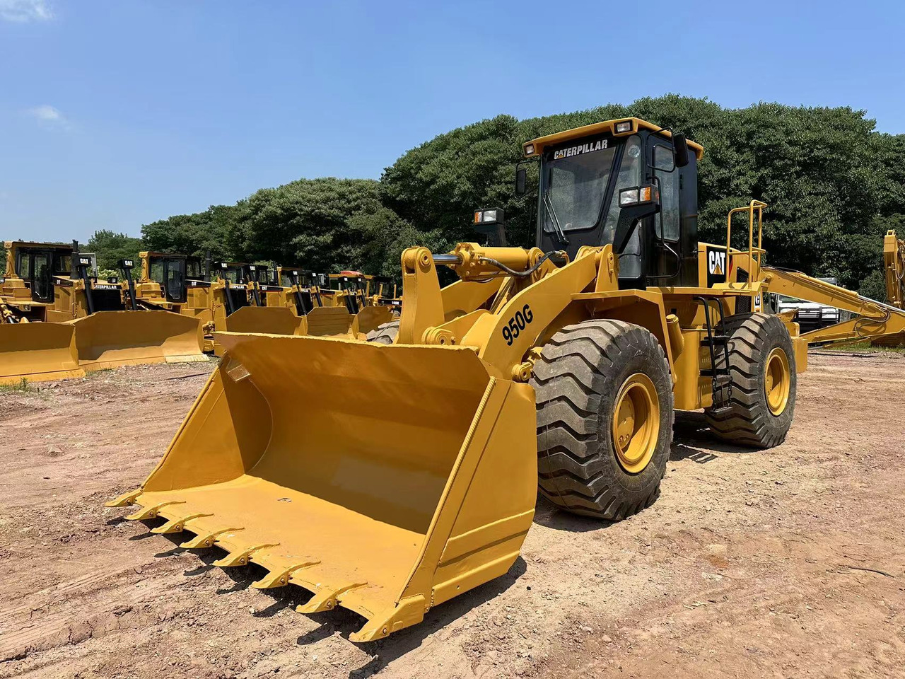 CATERPILLAR 950G - اللودر بعجل: صورة 1 CATERPILLAR 950G - اللودر بعجل: صورة 1