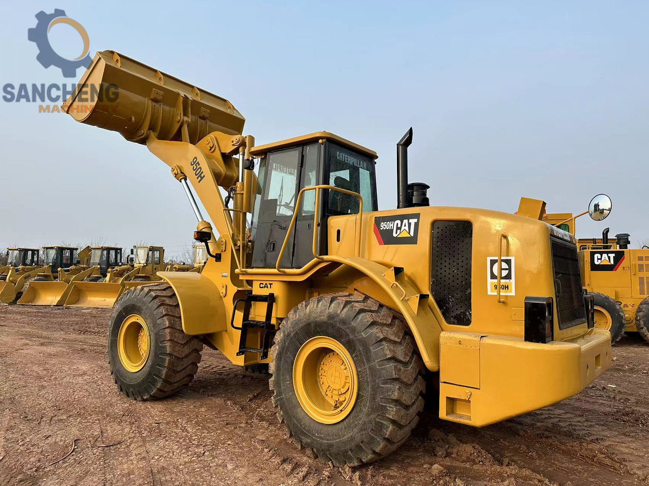 CATERPILLAR 950H - اللودر بعجل: صورة 1 CATERPILLAR 950H - اللودر بعجل: صورة 1