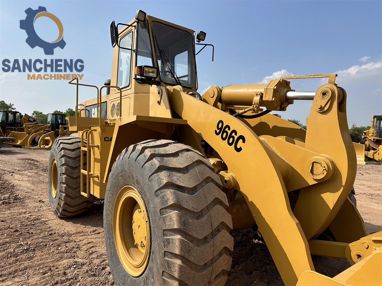 CATERPILLAR 966C - اللودر بعجل: صورة 3 CATERPILLAR 966C - اللودر بعجل: صورة 3
