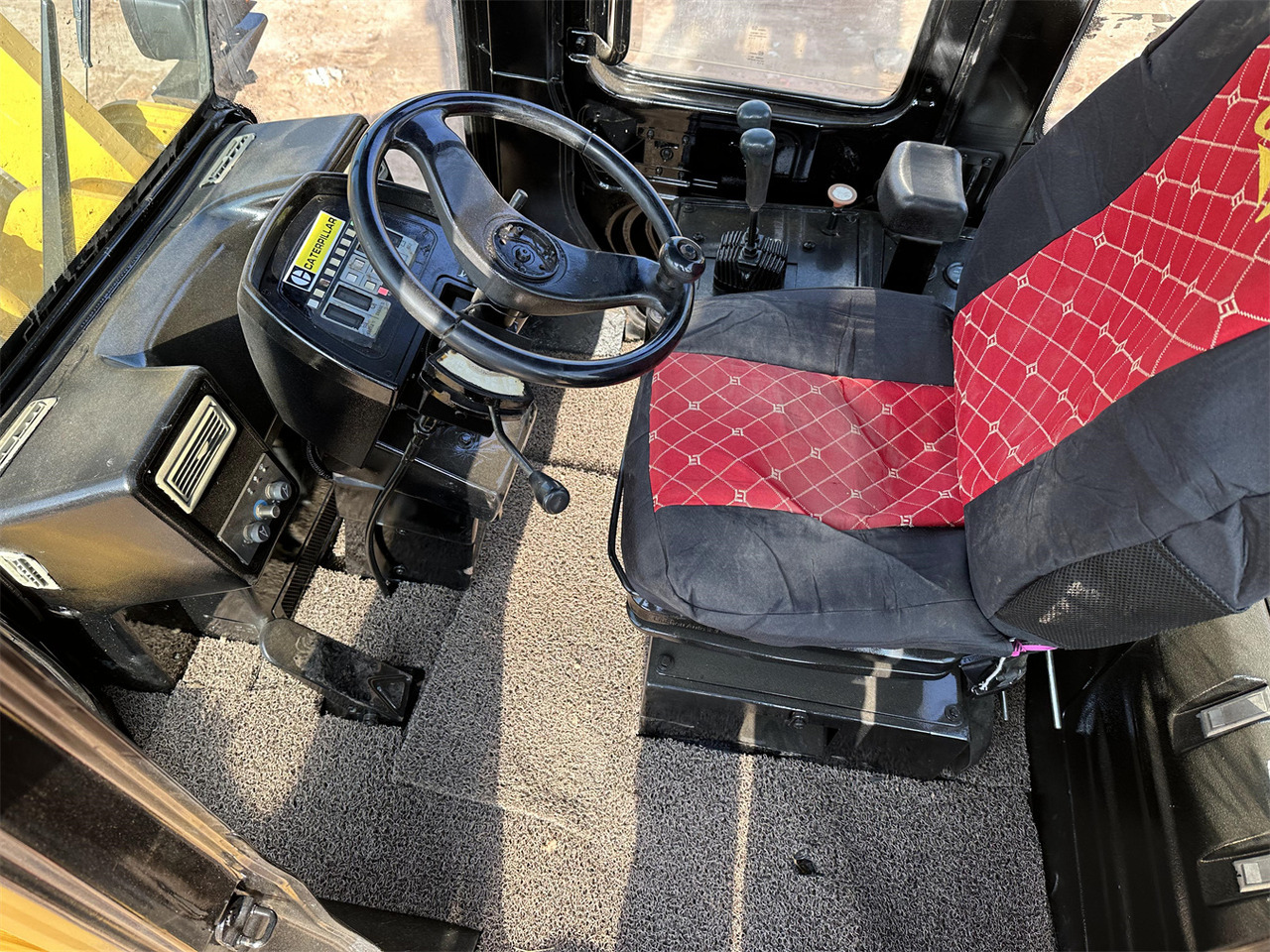 اللودر بعجل CATERPILLAR 966G: صورة 11 اللودر بعجل CATERPILLAR 966G: صورة 11