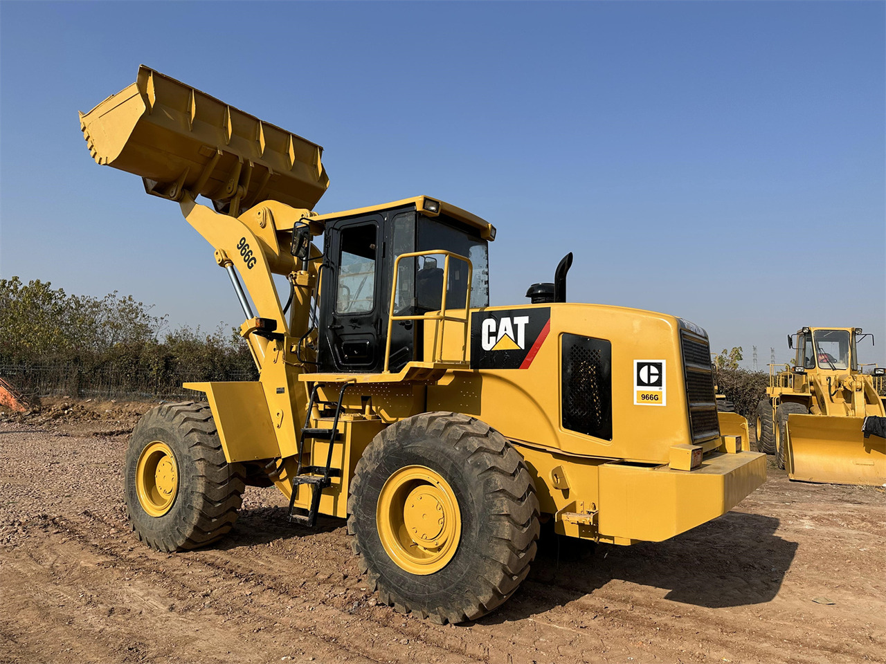 اللودر بعجل CATERPILLAR 966G: صورة 9