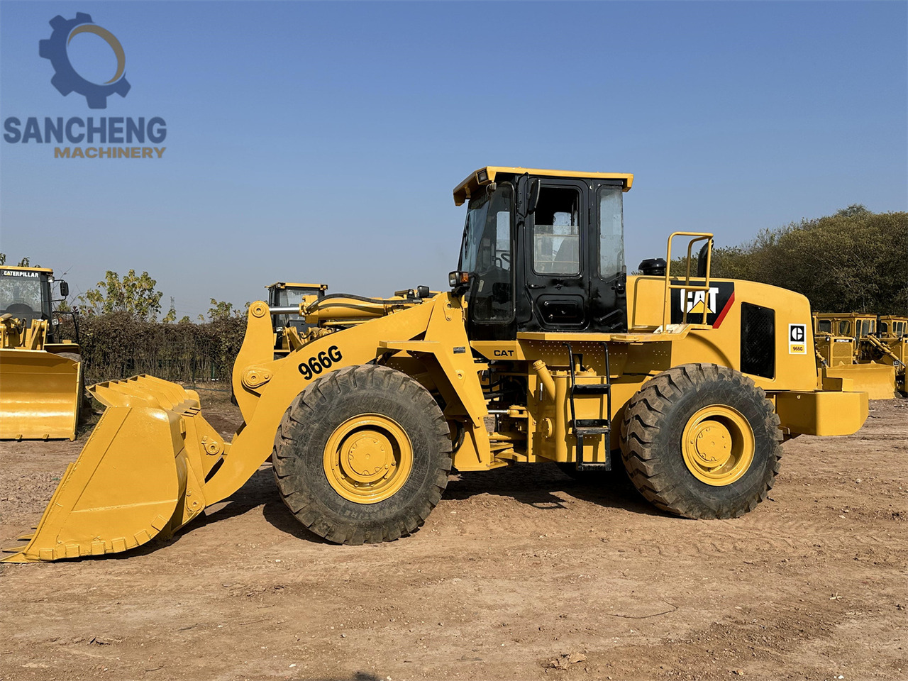 CATERPILLAR 966G - اللودر بعجل: صورة 1 CATERPILLAR 966G - اللودر بعجل: صورة 1
