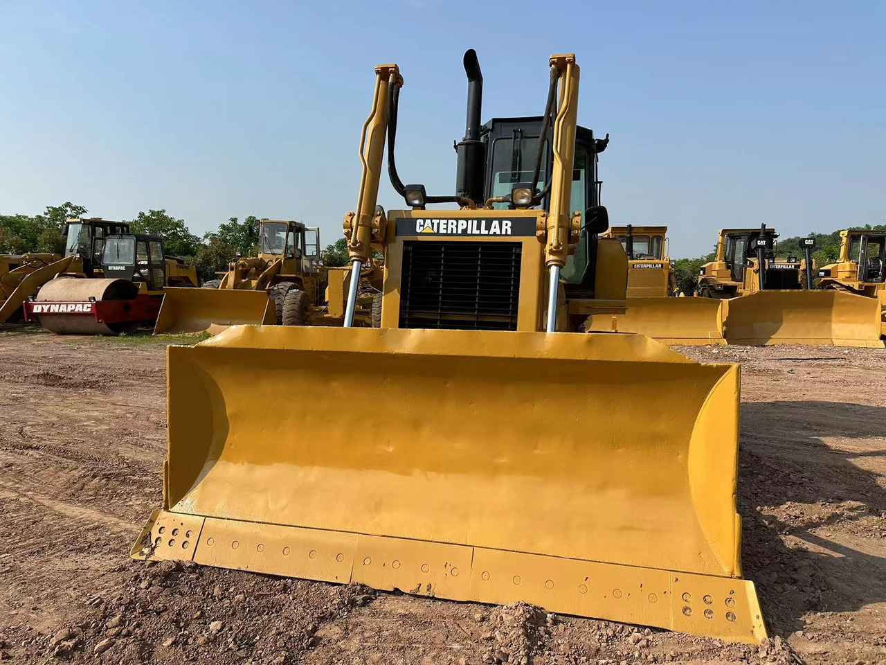 CATERPILLAR D6G Crawler Dozer - جرافة: صورة 2 CATERPILLAR D6G Crawler Dozer - جرافة: صورة 2