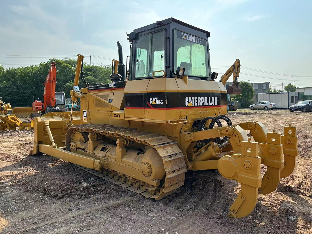 CATERPILLAR D6G Crawler Dozer - جرافة: صورة 1 CATERPILLAR D6G Crawler Dozer - جرافة: صورة 1