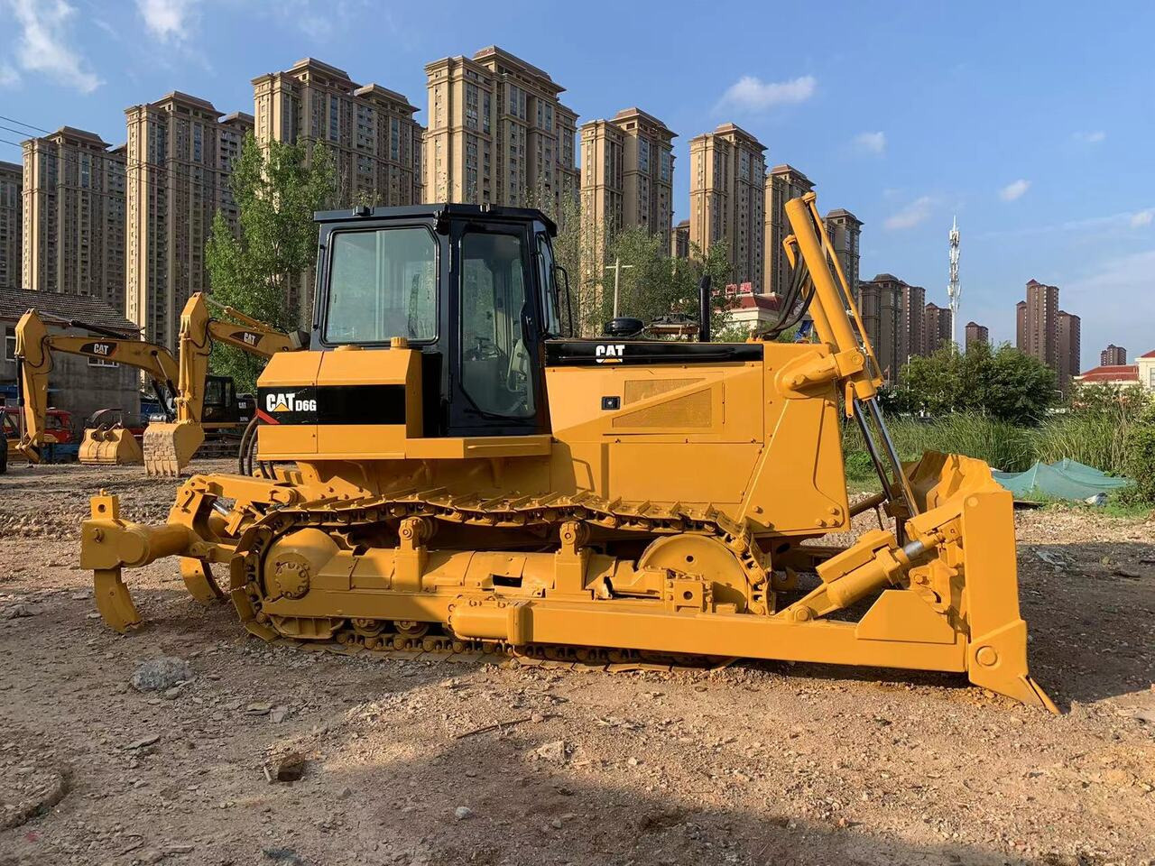 CATERPILLAR D6G - جرافة: صورة 4 CATERPILLAR D6G - جرافة: صورة 4