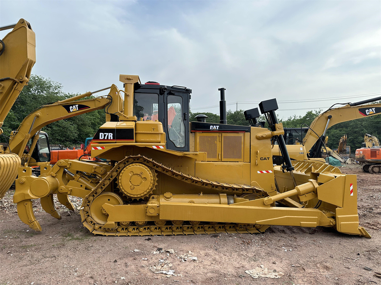 CATERPILLAR D7R - جرافة: صورة 5 CATERPILLAR D7R - جرافة: صورة 5