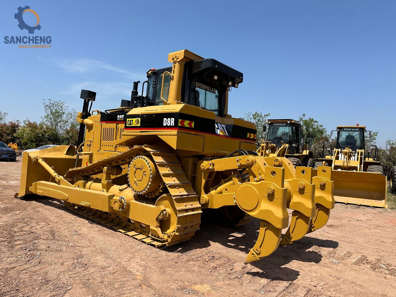 CATERPILLAR D8R - جرافة: صورة 1 CATERPILLAR D8R - جرافة: صورة 1