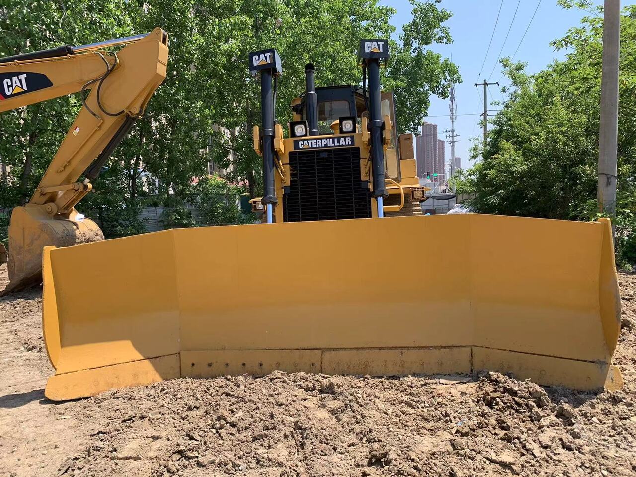 CATERPILLAR D8R - جرافة: صورة 2 CATERPILLAR D8R - جرافة: صورة 2