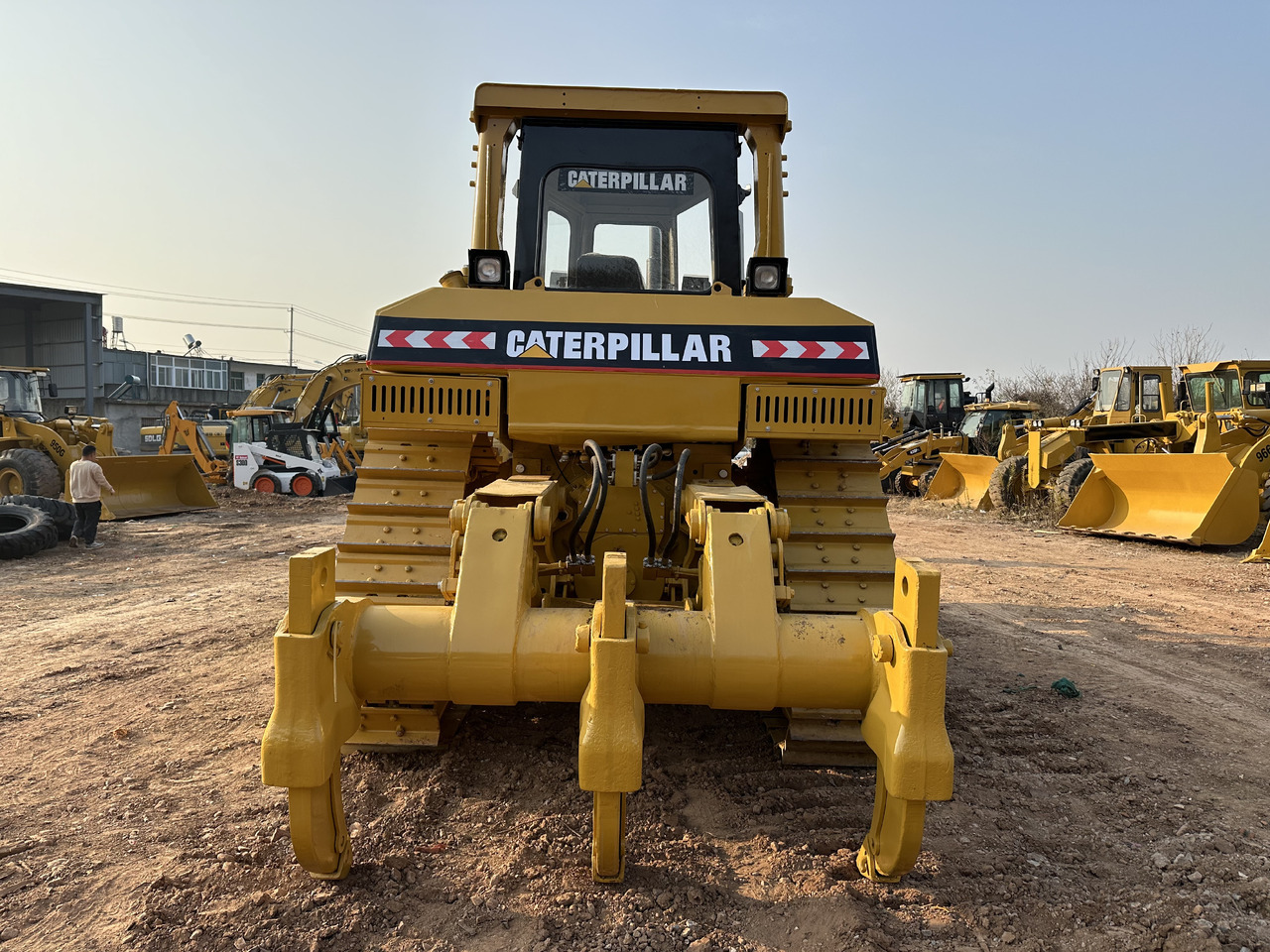 جرافة CATERPILLAR D8R: صورة 7