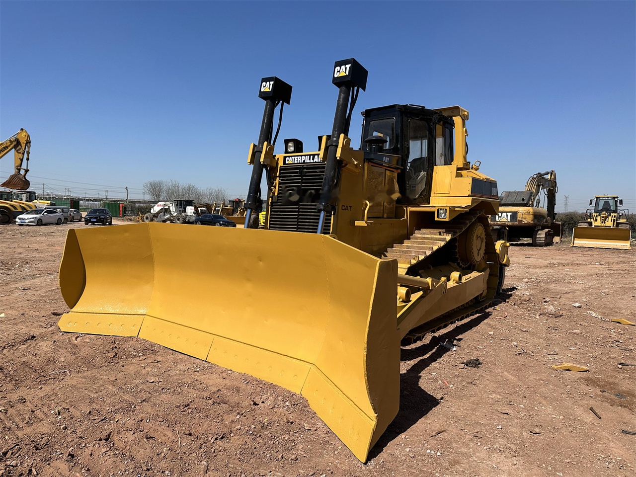 CATERPILLAR D8R - جرافة: صورة 4 CATERPILLAR D8R - جرافة: صورة 4