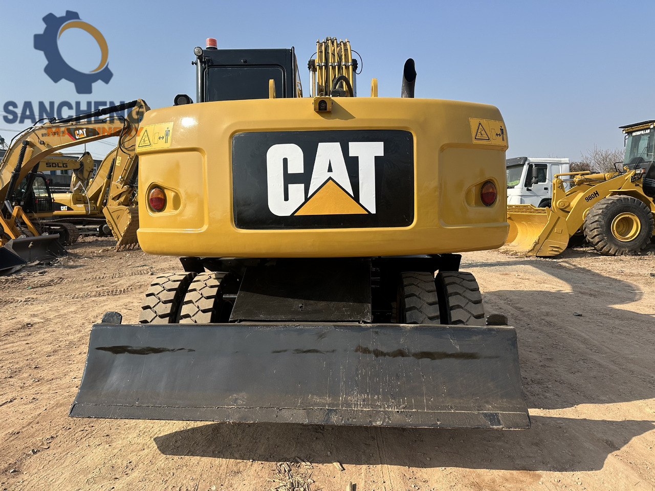 CATERPILLAR M320D2 - حفارة دولاب: صورة 3 CATERPILLAR M320D2 - حفارة دولاب: صورة 3