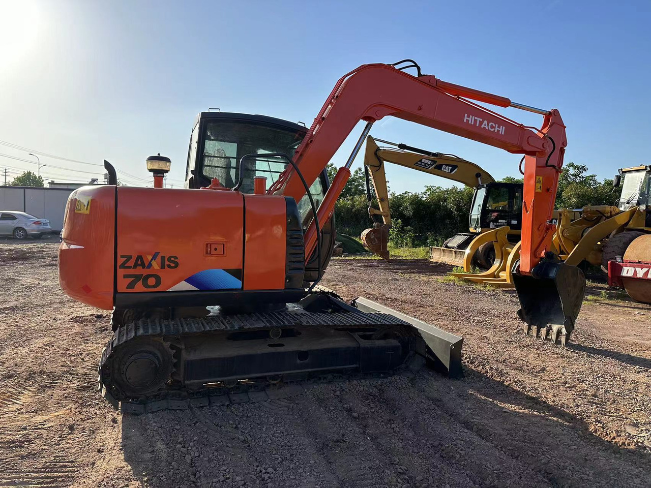 HITACHI ZAXIS ZX70 - حفارة مُصَّغرة: صورة 5 HITACHI ZAXIS ZX70 - حفارة مُصَّغرة: صورة 5