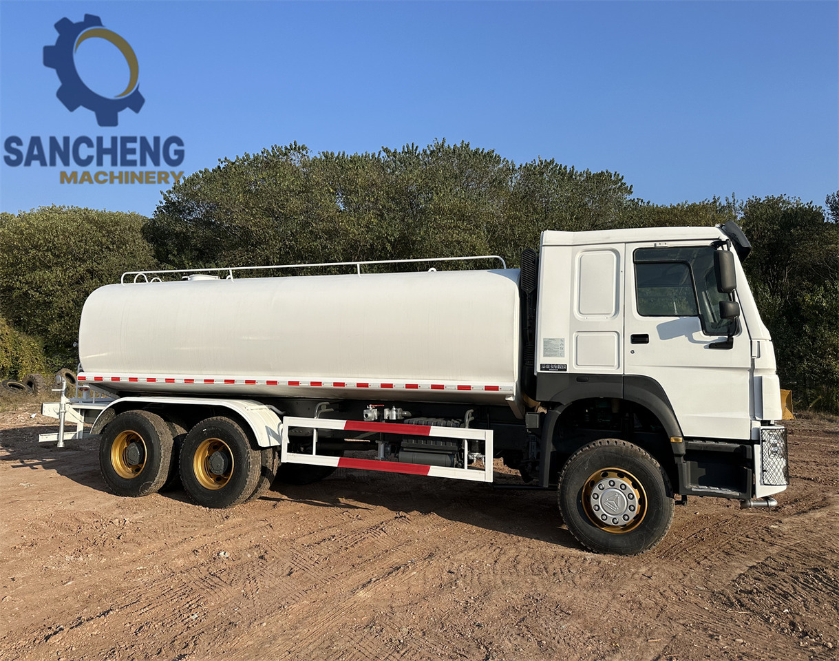 SINOTRUK HOWO 370HP 6x4 Water Tank Truck - شاحنة صهريج: صورة 3 SINOTRUK HOWO 370HP 6x4 Water Tank Truck - شاحنة صهريج: صورة 3