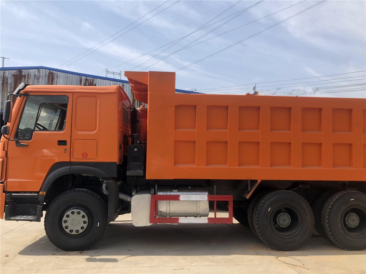 SINOTRUK HOWO 371 Dump truck - شاحنة قلاب: صورة 4 SINOTRUK HOWO 371 Dump truck - شاحنة قلاب: صورة 4