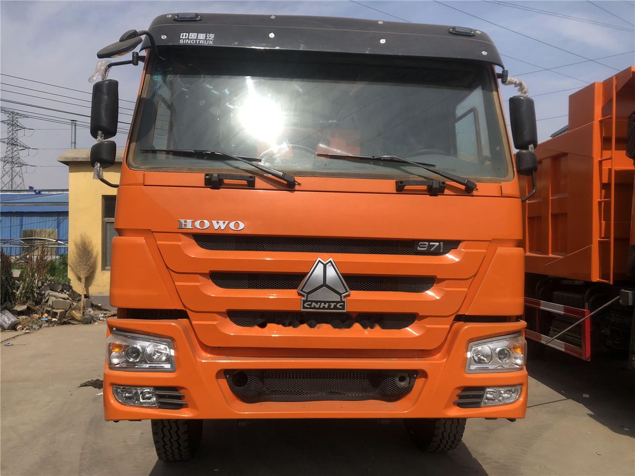 SINOTRUK HOWO 371 Dump truck - شاحنة قلاب: صورة 2 SINOTRUK HOWO 371 Dump truck - شاحنة قلاب: صورة 2