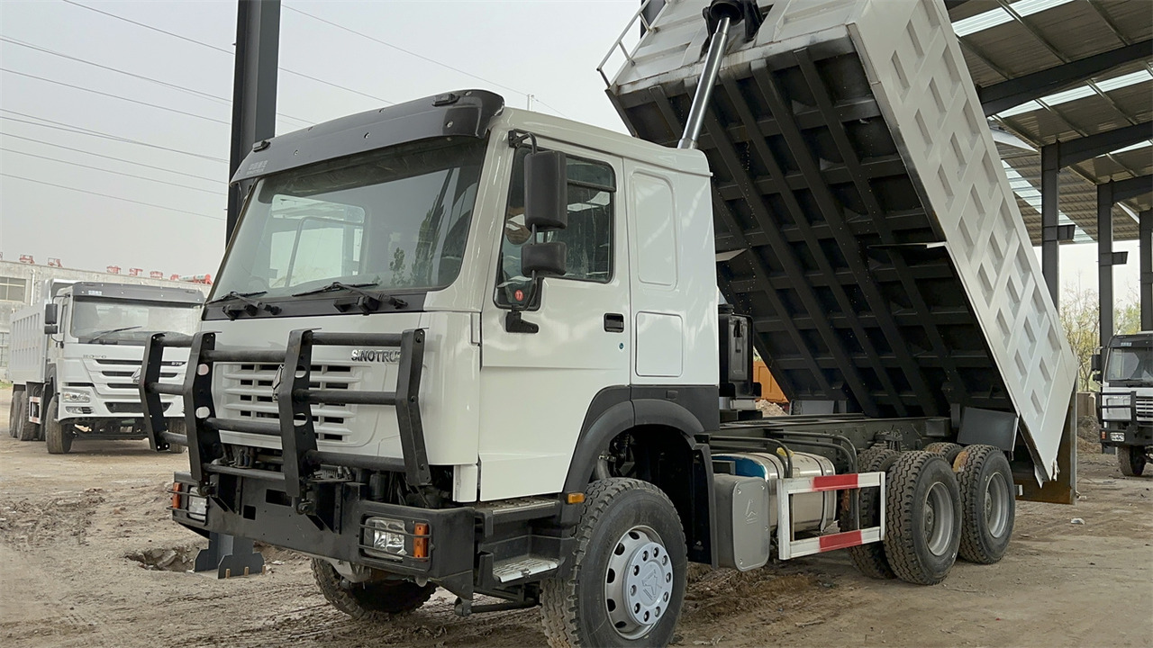 SINOTRUK HOWO Dump truck 371 6x4 - شاحنة قلاب: صورة 3 SINOTRUK HOWO Dump truck 371 6x4 - شاحنة قلاب: صورة 3