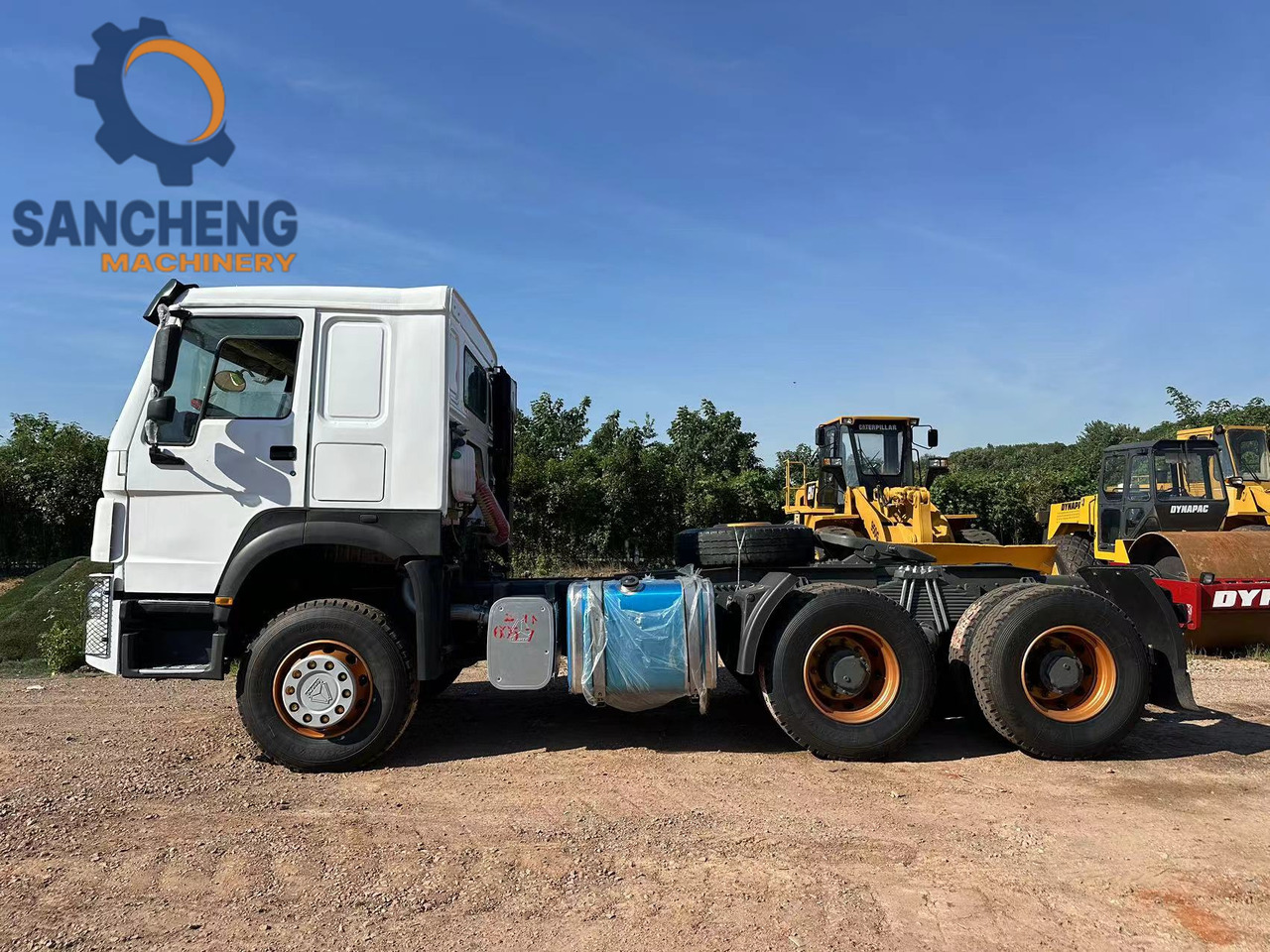 SINOTRUK HOWO Truck Head 371 - وحدة جر: صورة 1 SINOTRUK HOWO Truck Head 371 - وحدة جر: صورة 1