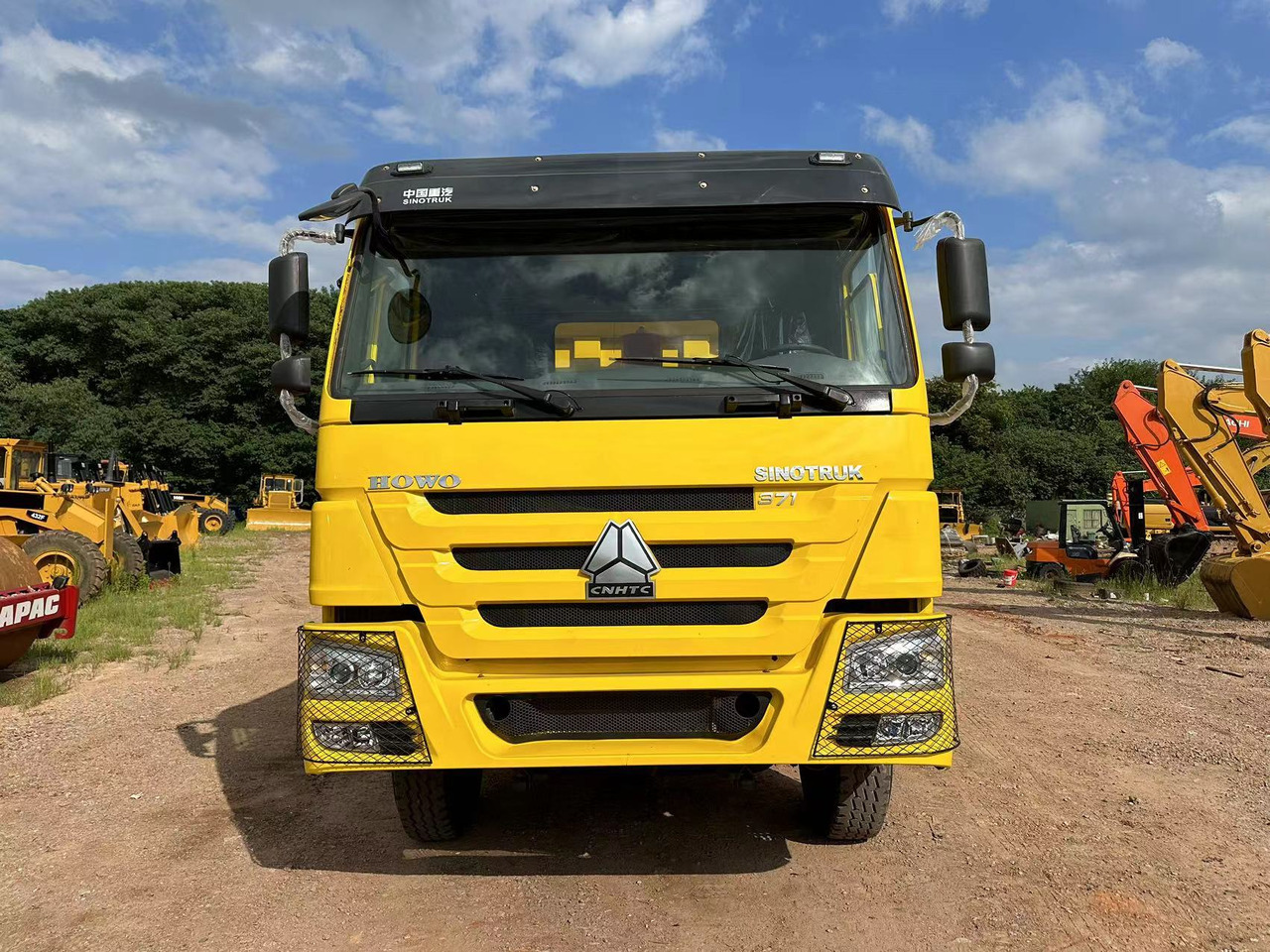 SINOTRUK Howo 371 Dump truck - شاحنة قلاب: صورة 1 SINOTRUK Howo 371 Dump truck - شاحنة قلاب: صورة 1
