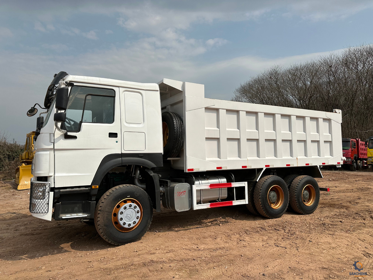 SINOTRUK Howo Dump truck 371 - شاحنة قلاب: صورة 2 SINOTRUK Howo Dump truck 371 - شاحنة قلاب: صورة 2