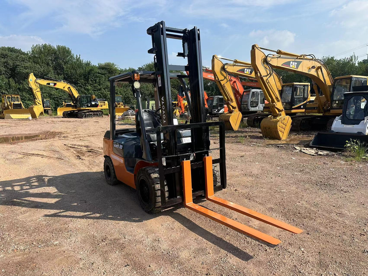 TOYOTA GENEO30 forklift - رافعة شوكية ديزل: صورة 1 TOYOTA GENEO30 forklift - رافعة شوكية ديزل: صورة 1